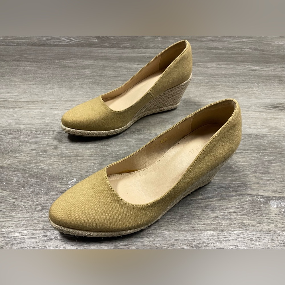 Ruanyu Platform Espadrilles Wedge Slip On Shoes Women’s Size 7.5